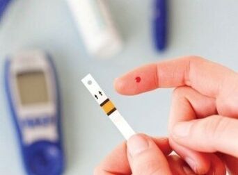 medição de açúcar no sangue em diabetes